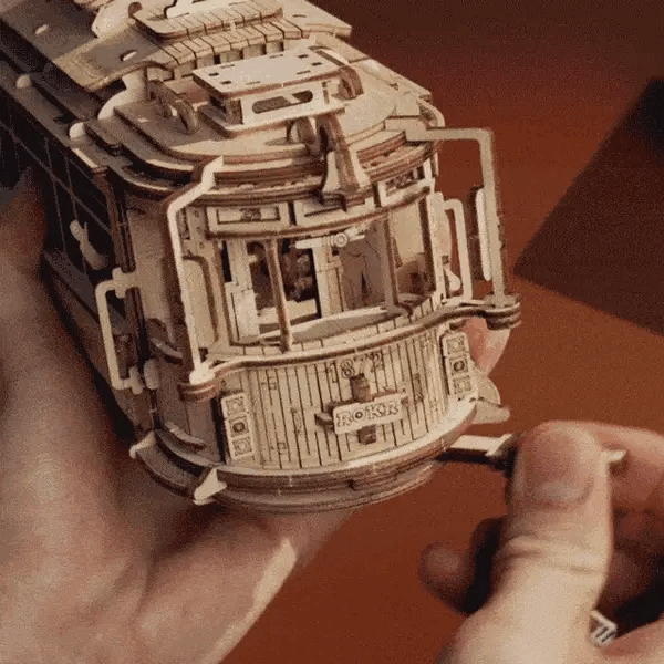 Classic City Tram 3D Wooden Puzzle LK801
